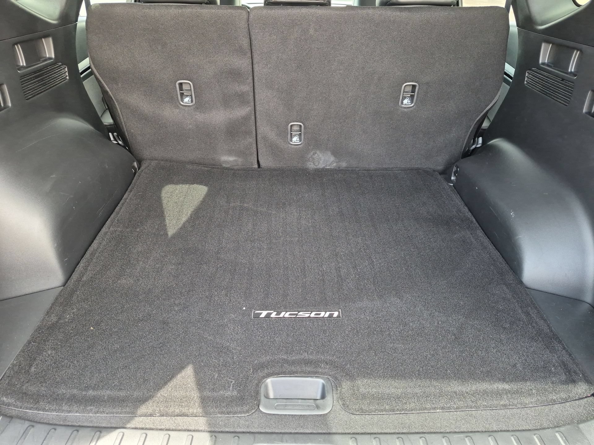 Certified 2023 Hyundai Tucson Limited AWD/4WD image 33