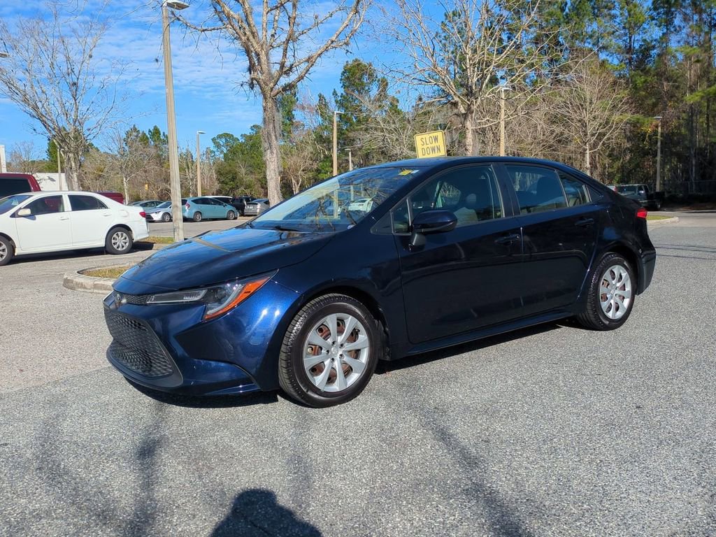 Certified 2020 Toyota Corolla LE image 2