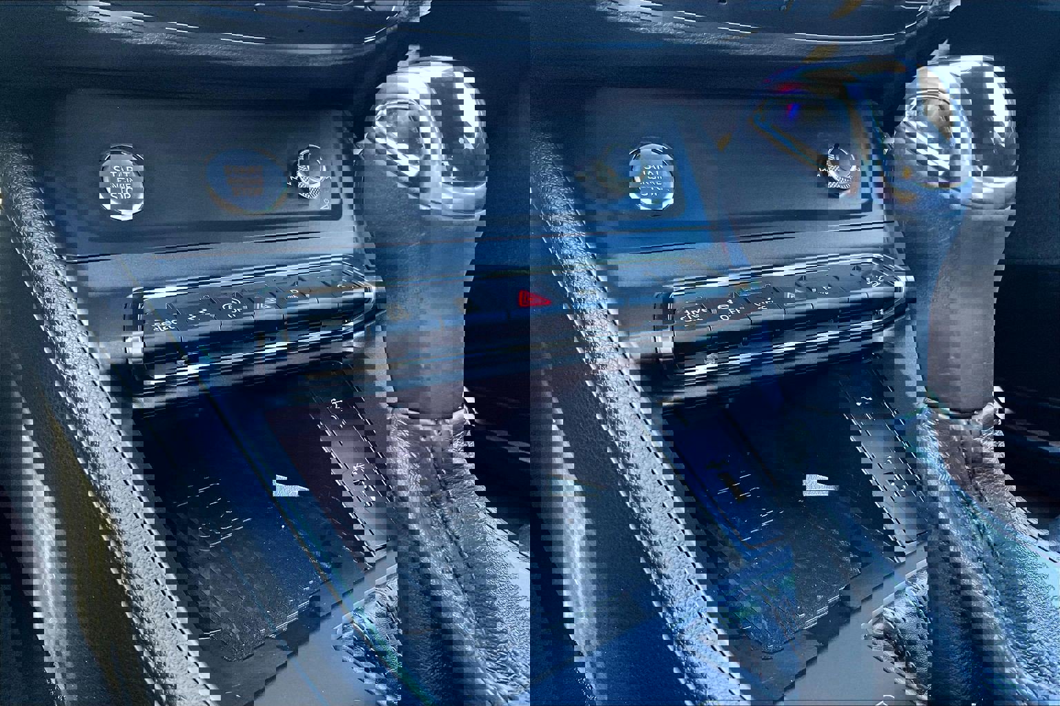 Used 2019 Audi Q3 2.0T Premium Plus image 25