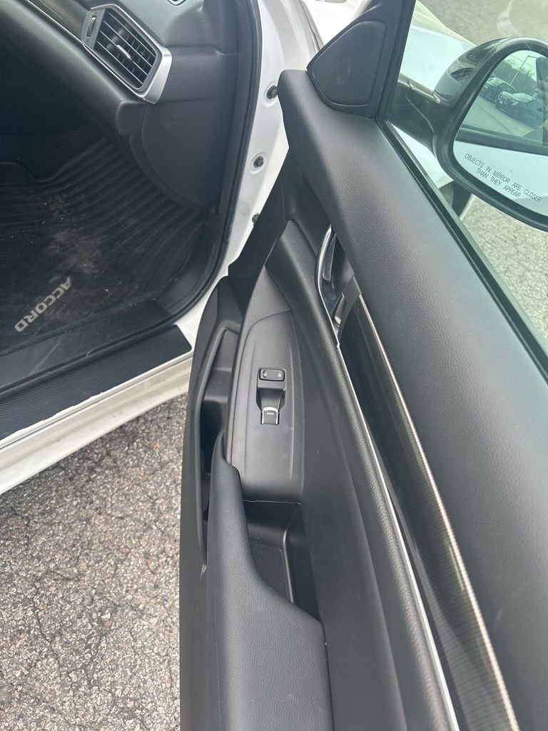 Used 2022 Honda Accord Sport image 17