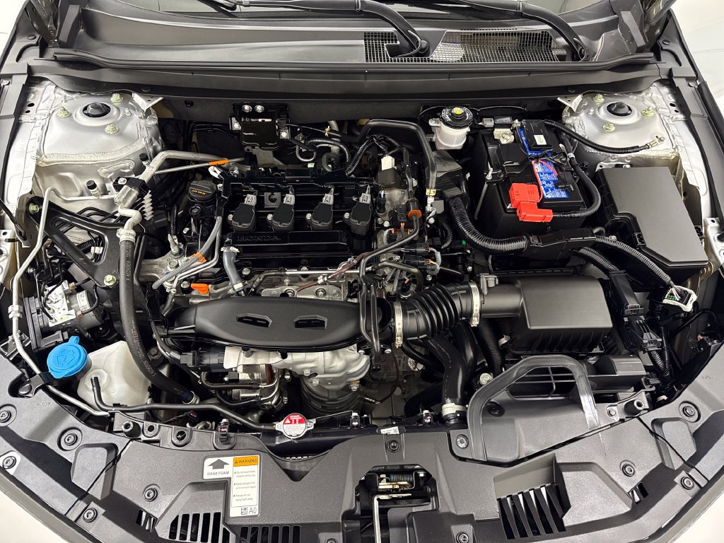 Used 2025 Honda Accord LX image 10