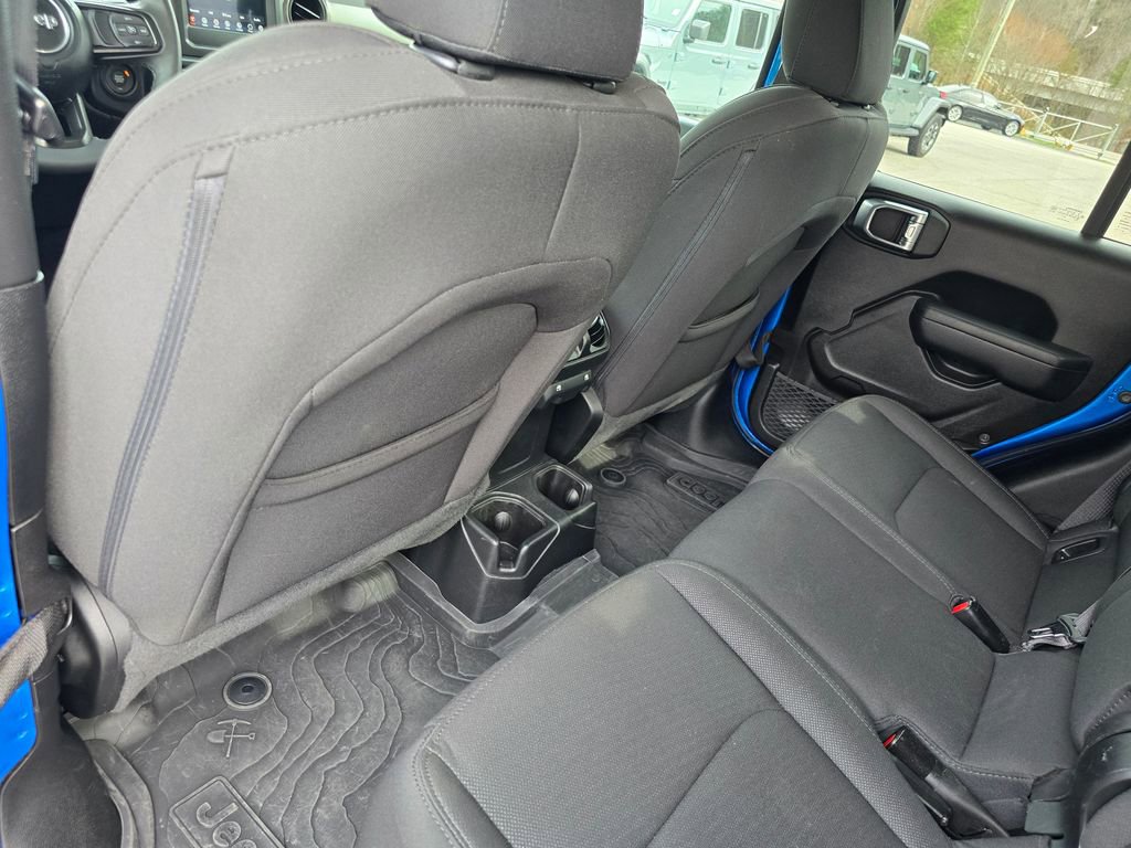 Used 2023 Jeep Gladiator Sport image 24