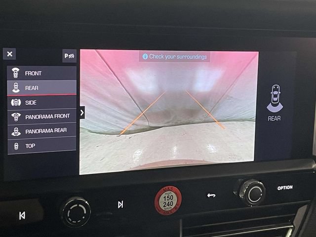 Certified 2026 Porsche Macan Turbo AWD/4WD image 32