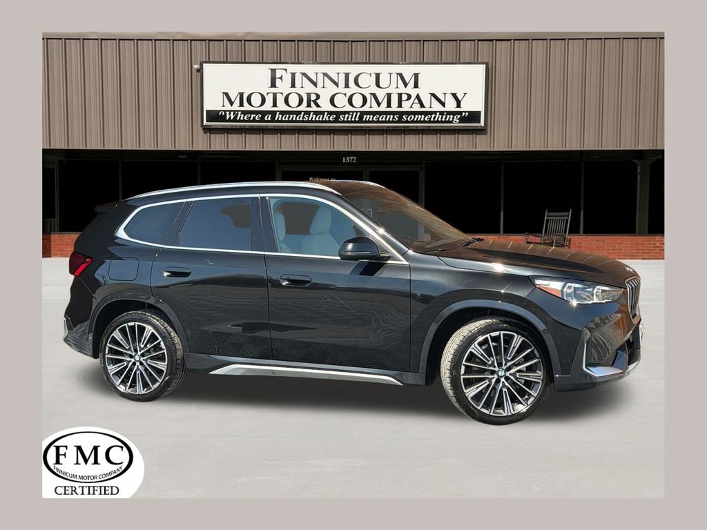 Used 2025 BMW X1 xDrive28i w/ Convenience Package image 1