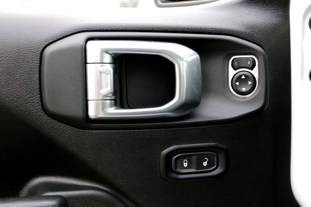 Used 2025 Jeep Gladiator Sport image 22