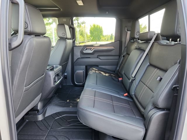 New 2026 Chevrolet Silverado 1500 High Country w/ High Country Premium Package AWD/4WD image 15