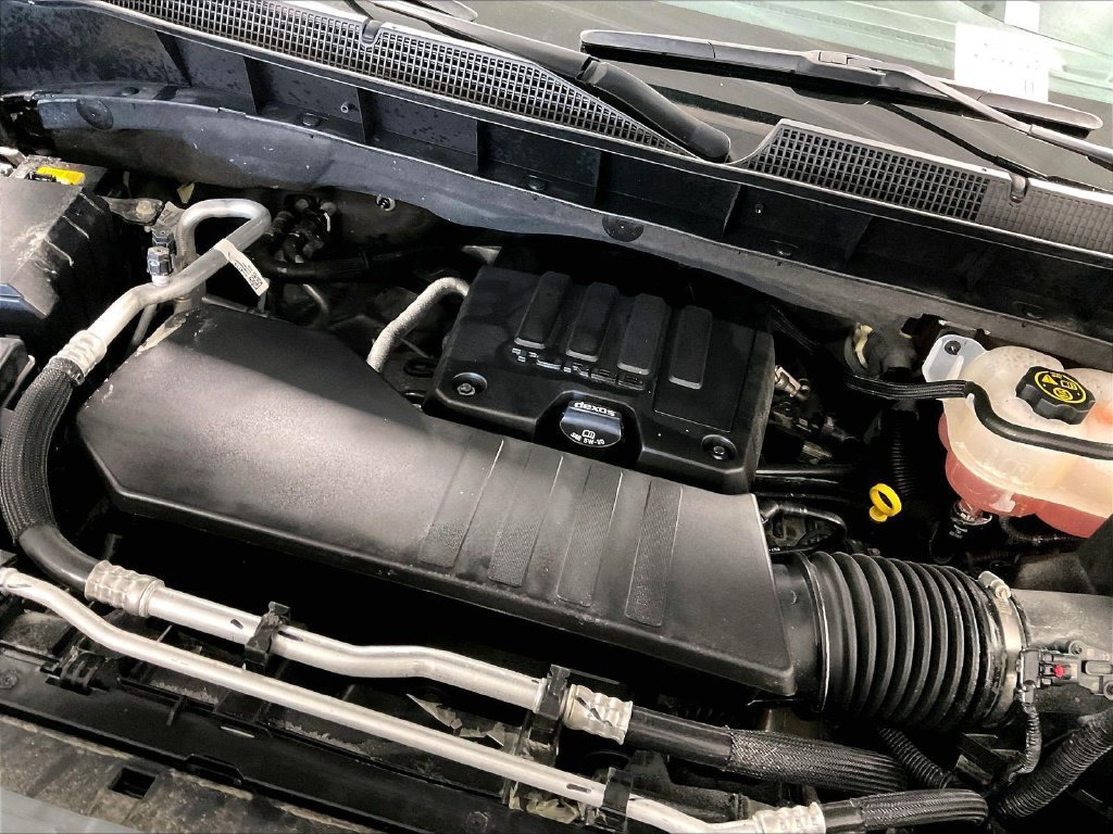 Used 2023 Chevrolet Silverado 1500 Custom AWD/4WD image 34