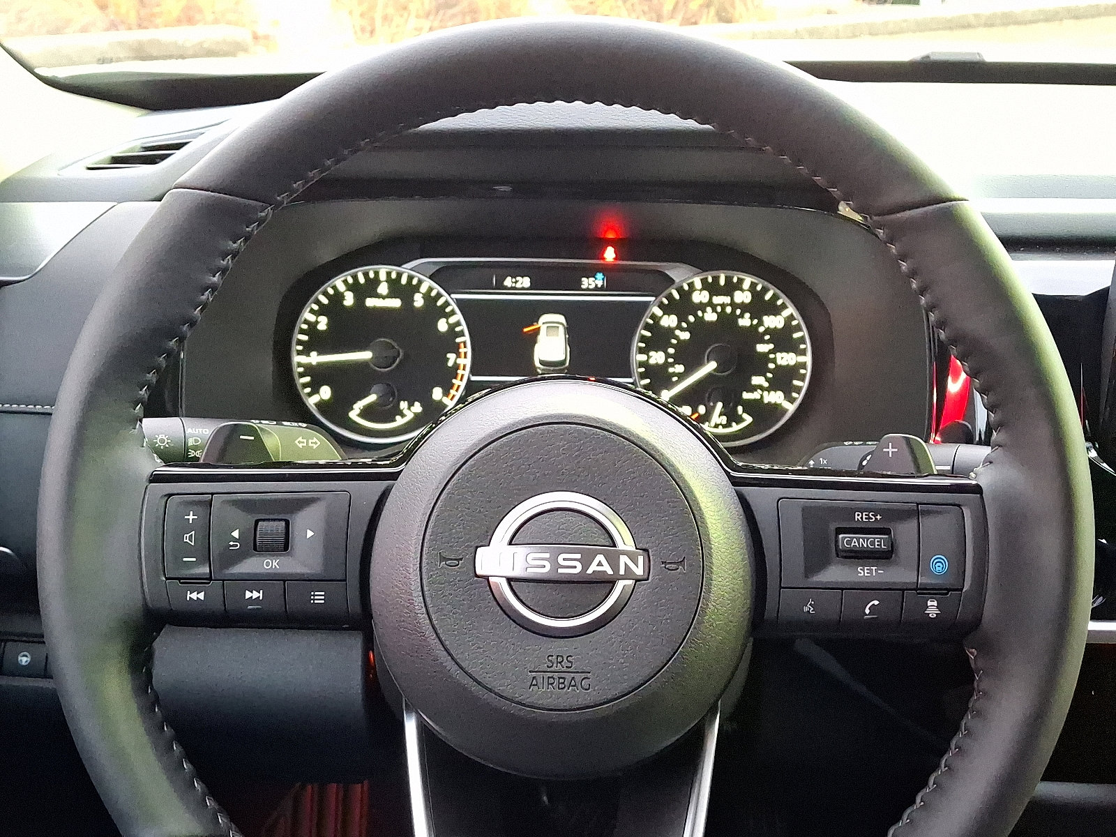 New 2025 Nissan Pathfinder SL image 14