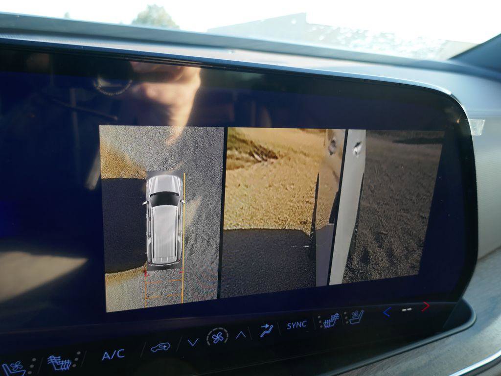 New 2026 Chevrolet Suburban High Country image 29