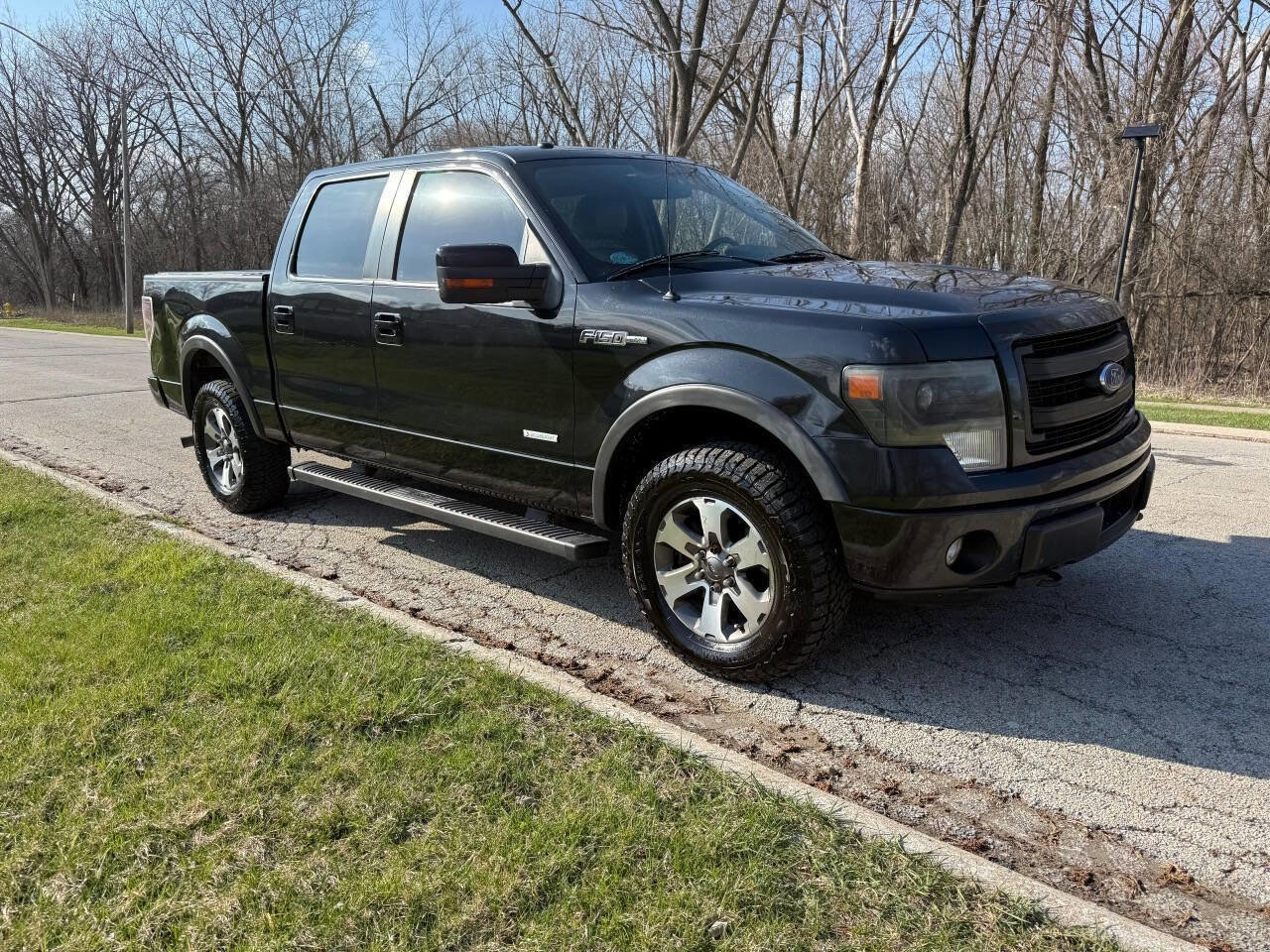 Used 2014 Ford F150 FX4 w/ Equipment Group 402A Luxury image 2