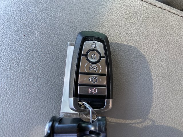 Used 2020 Ford Expedition Limited w/ Equipment Group 301A image 44