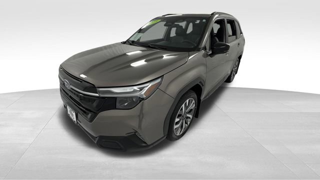 Certified 2025 Subaru Forester Touring AWD/4WD image 8