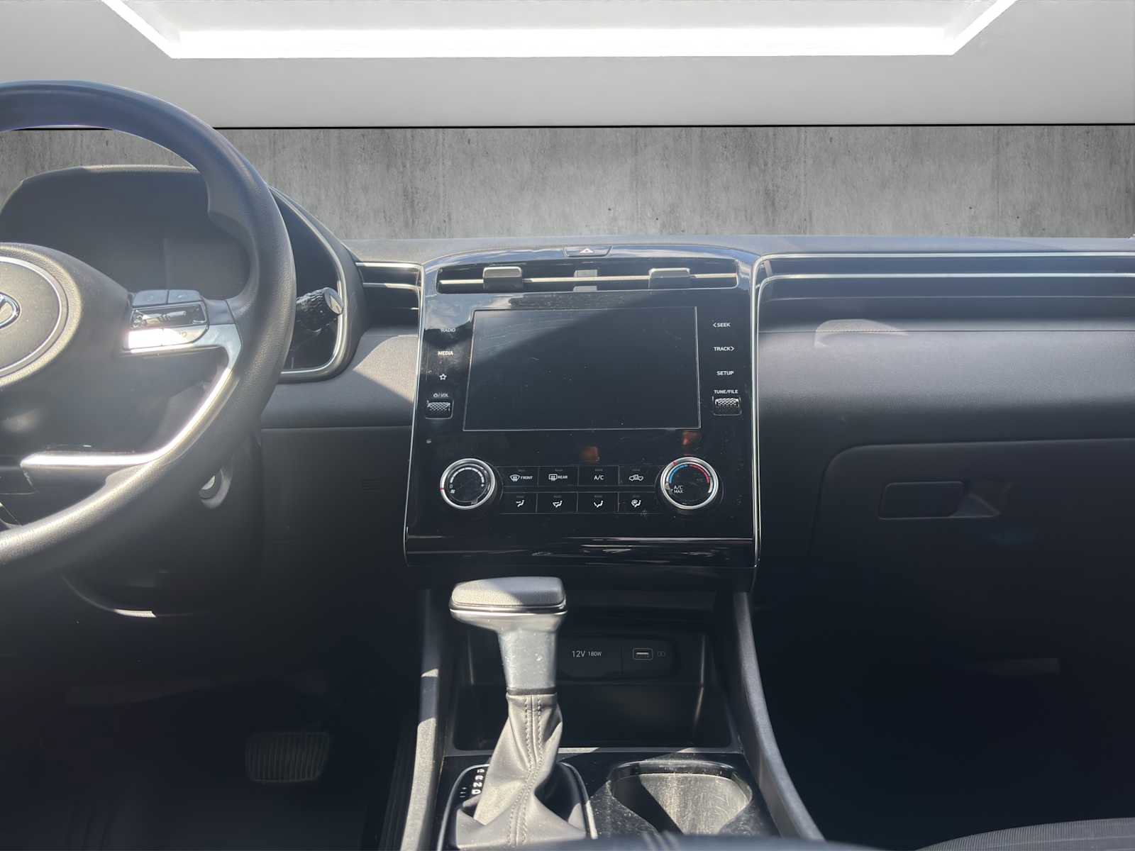 Used 2023 Hyundai Santa Cruz SE image 13