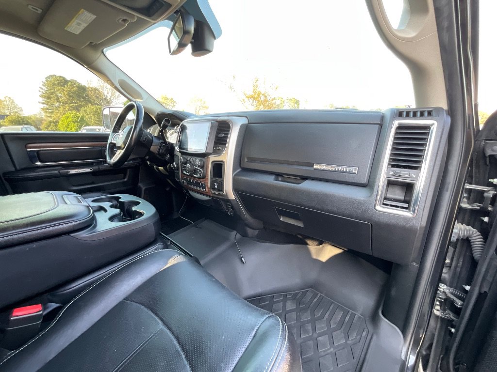 Used 2018 RAM 2500 Laramie w/ Off Road Package AWD/4WD image 33