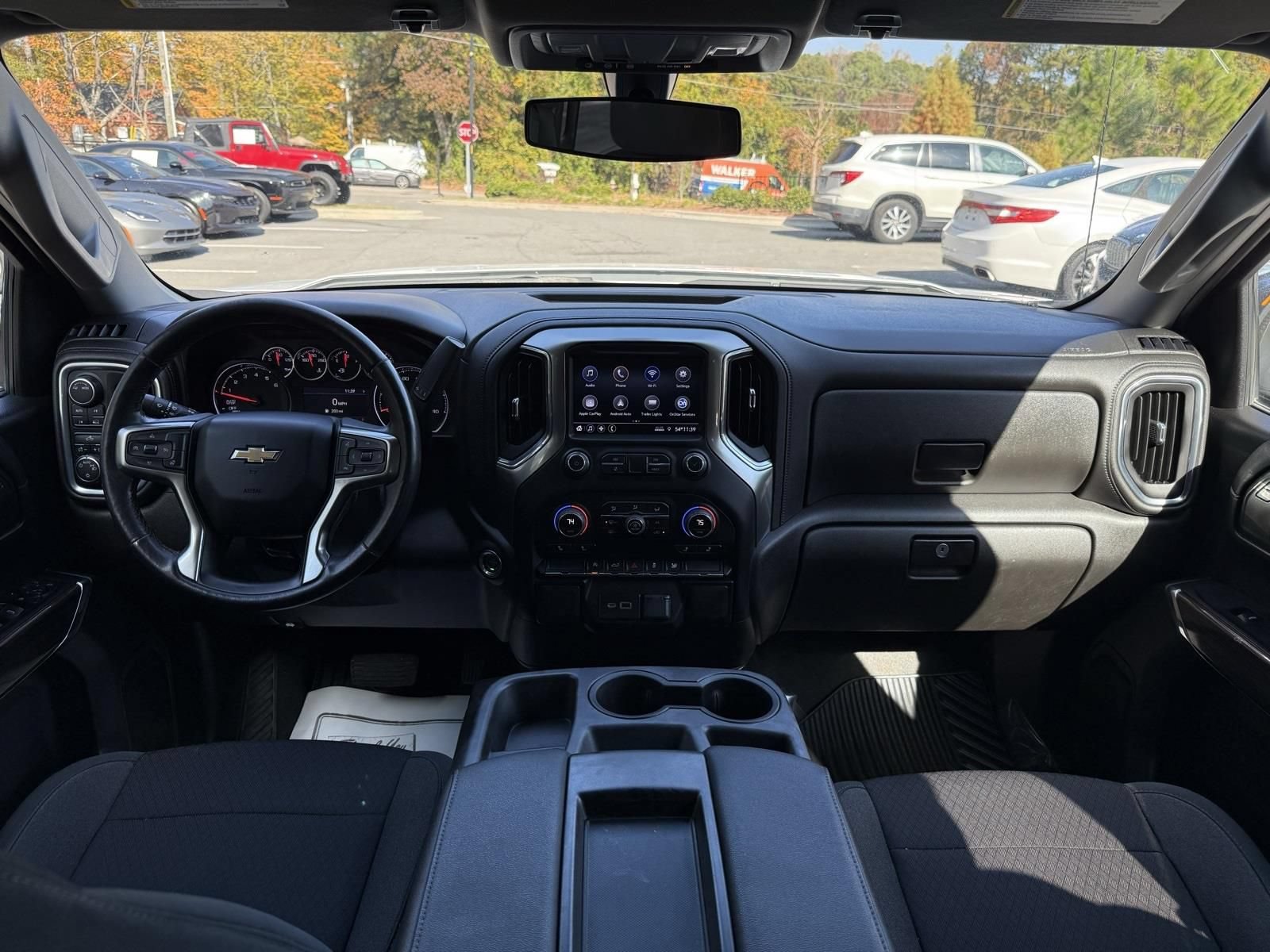 Used 2021 Chevrolet Silverado 1500 LT AWD/4WD image 30