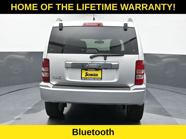 Used 2012 Jeep Liberty Limited Jet w/ Comfort/Convenience Group image 5