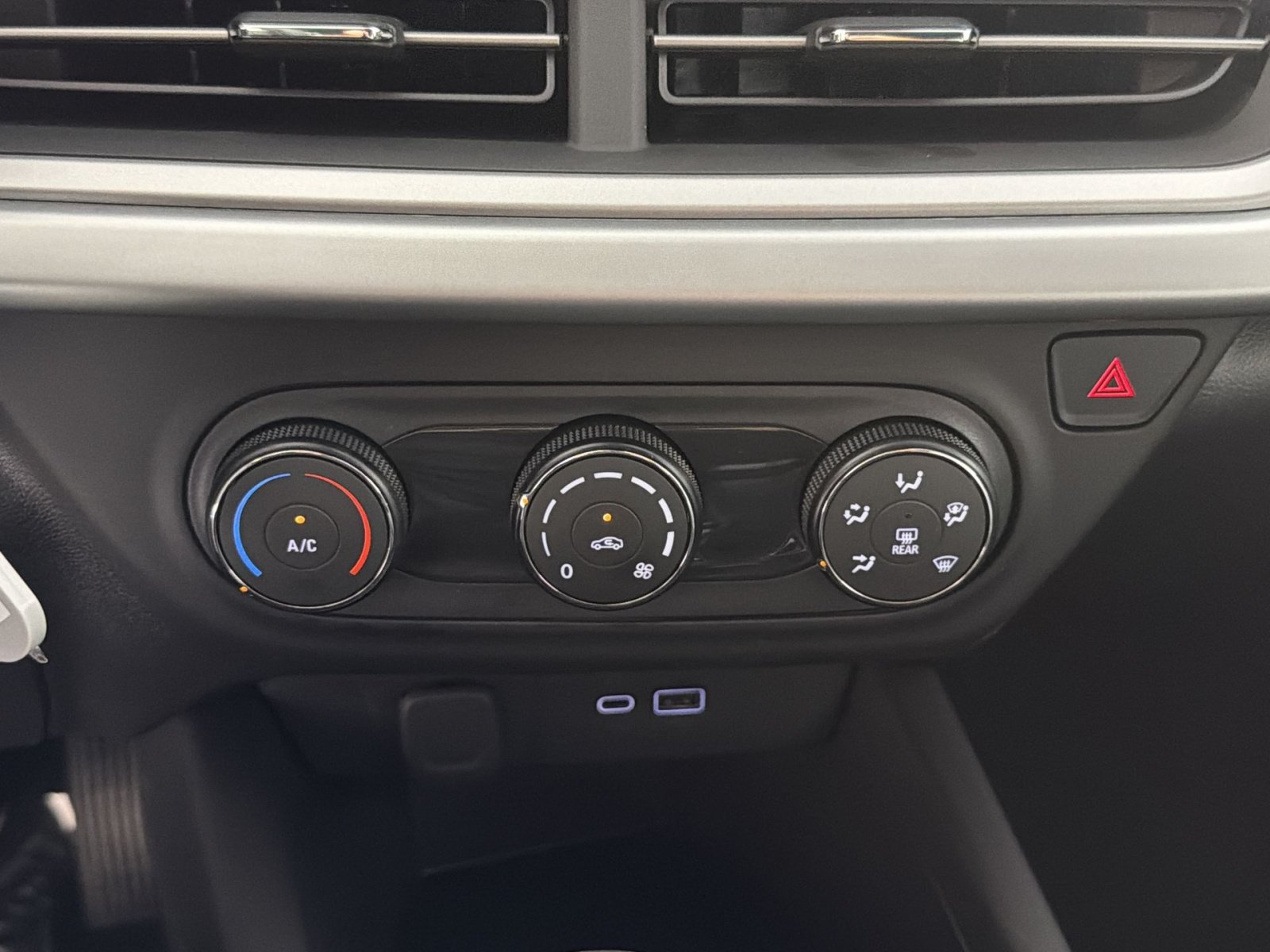 New 2026 Chevrolet Trax LS FWD image 21