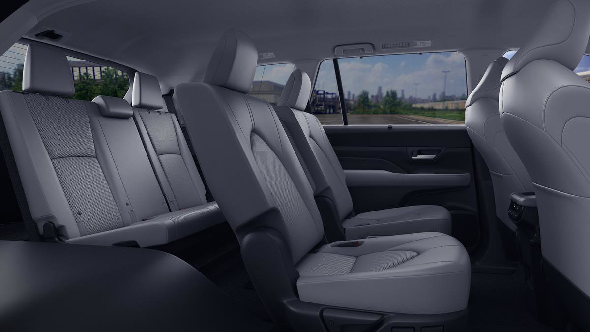 New 2026 Toyota Grand Highlander Platinum image 21