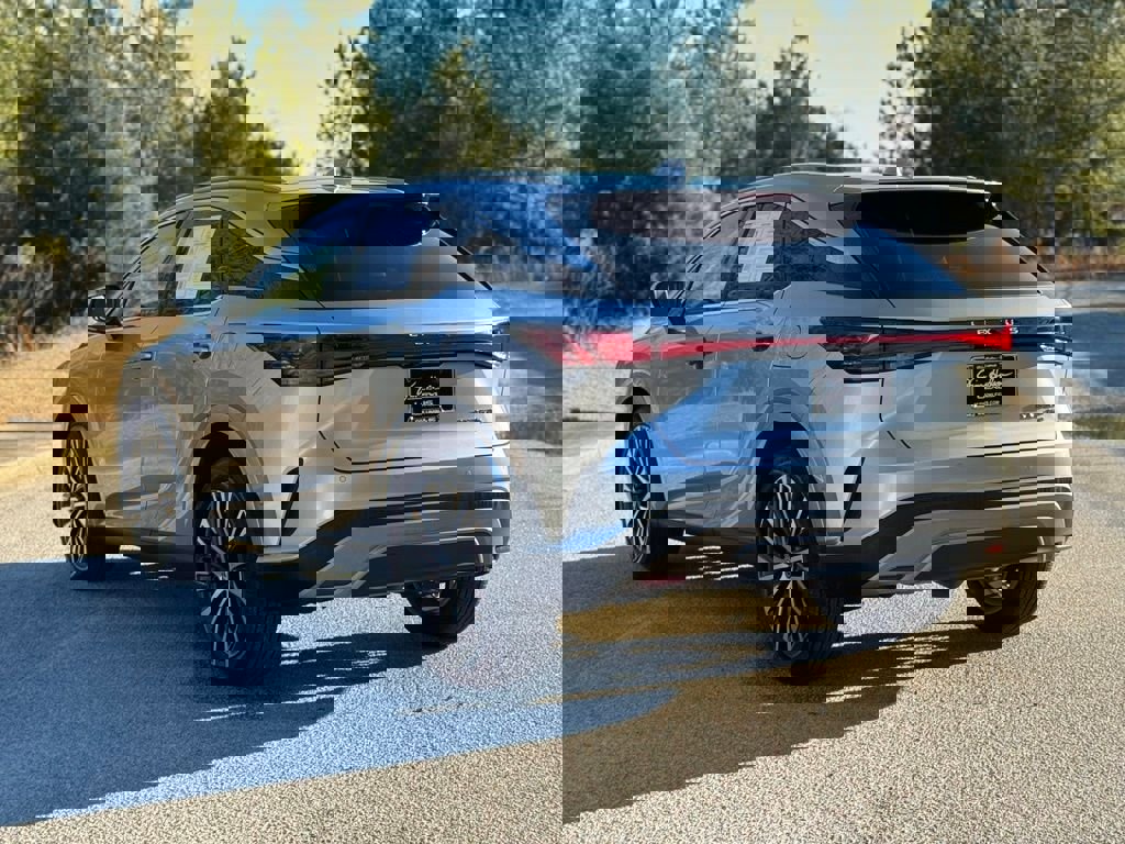 Certified 2024 Lexus RX 350 w/ Convenience Package image 11