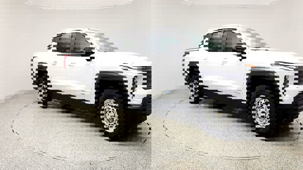 Used 2024 Chevrolet Silverado EV W/T AWD/4WD image 3