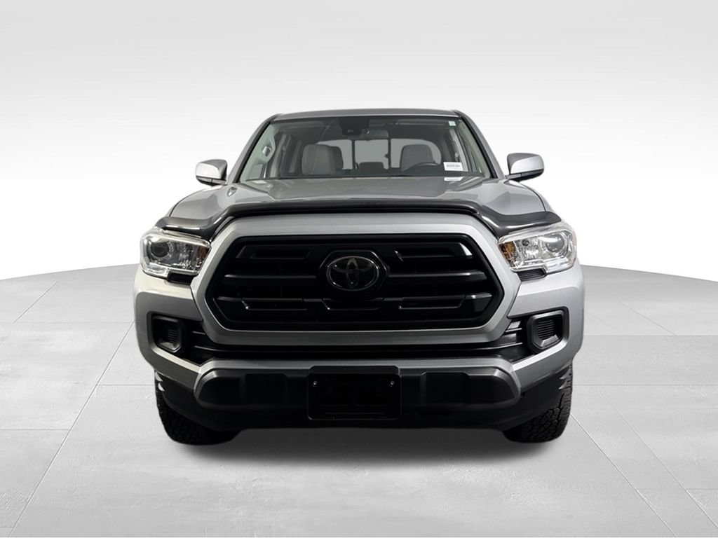 Used 2019 Toyota Tacoma SR AWD/4WD image 4
