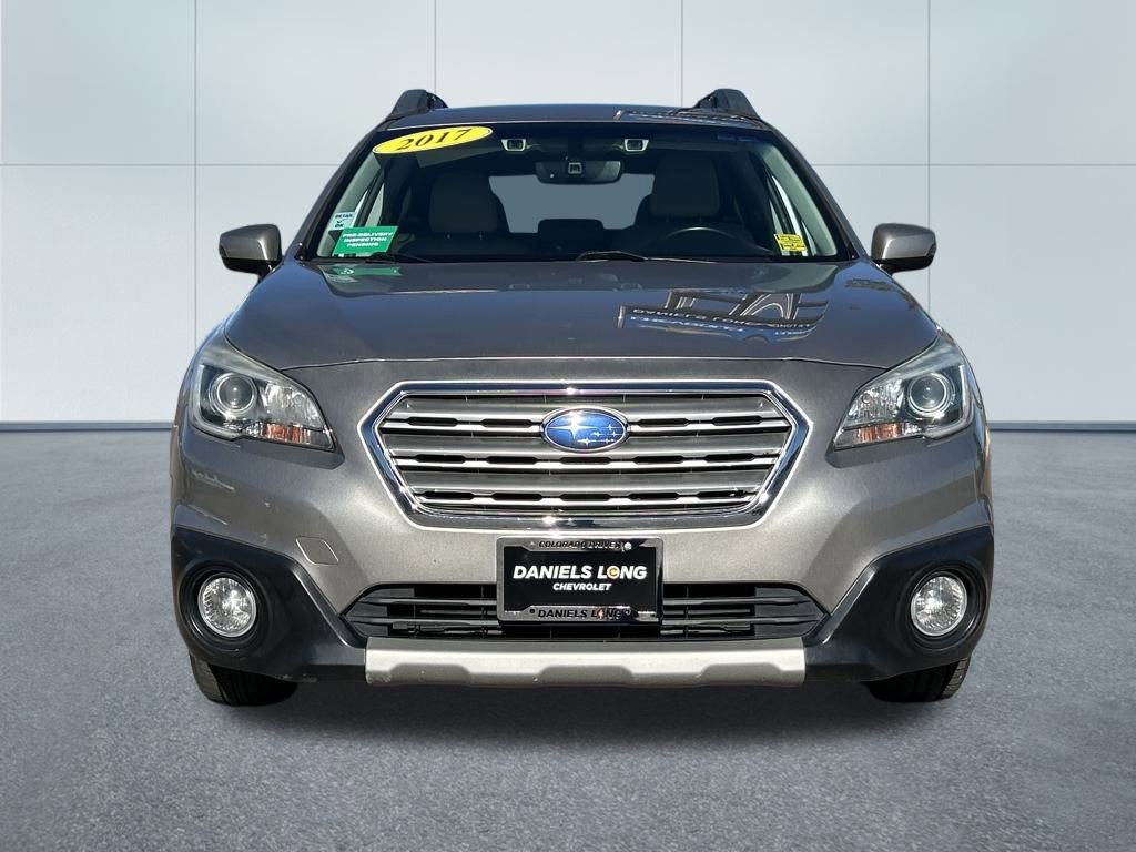 Used 2017 Subaru Outback 2.5i Limited image 3