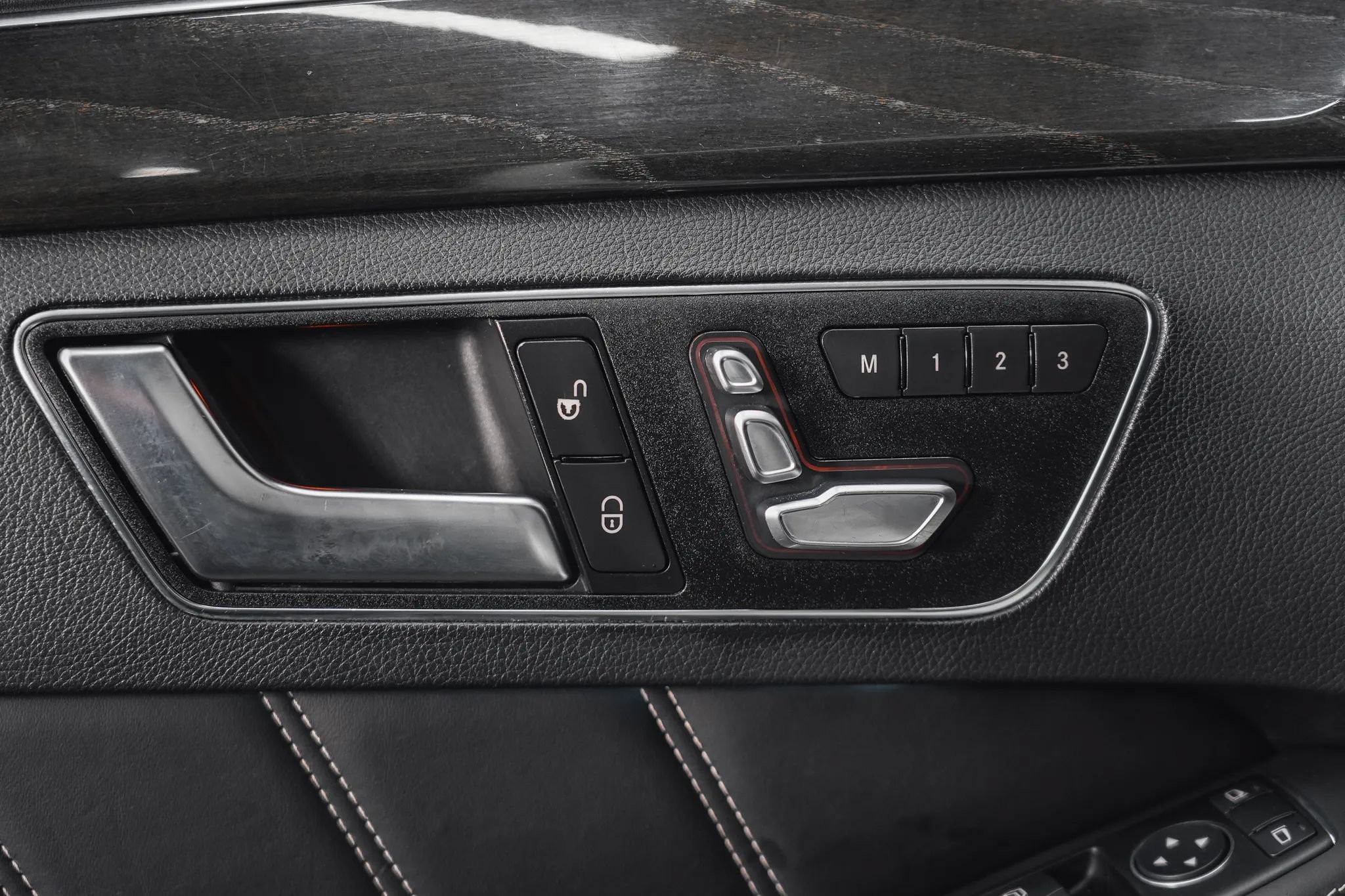Used 2014 Mercedes-Benz E 63 AMG S-Model image 36