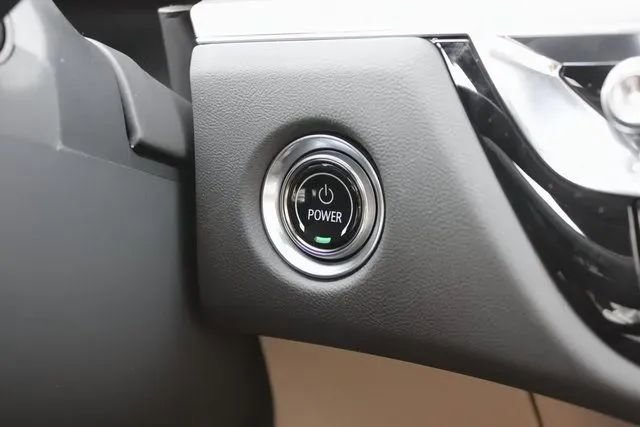 Used 2024 Cadillac Lyriq Luxury w/ Nappa Leather Package image 16