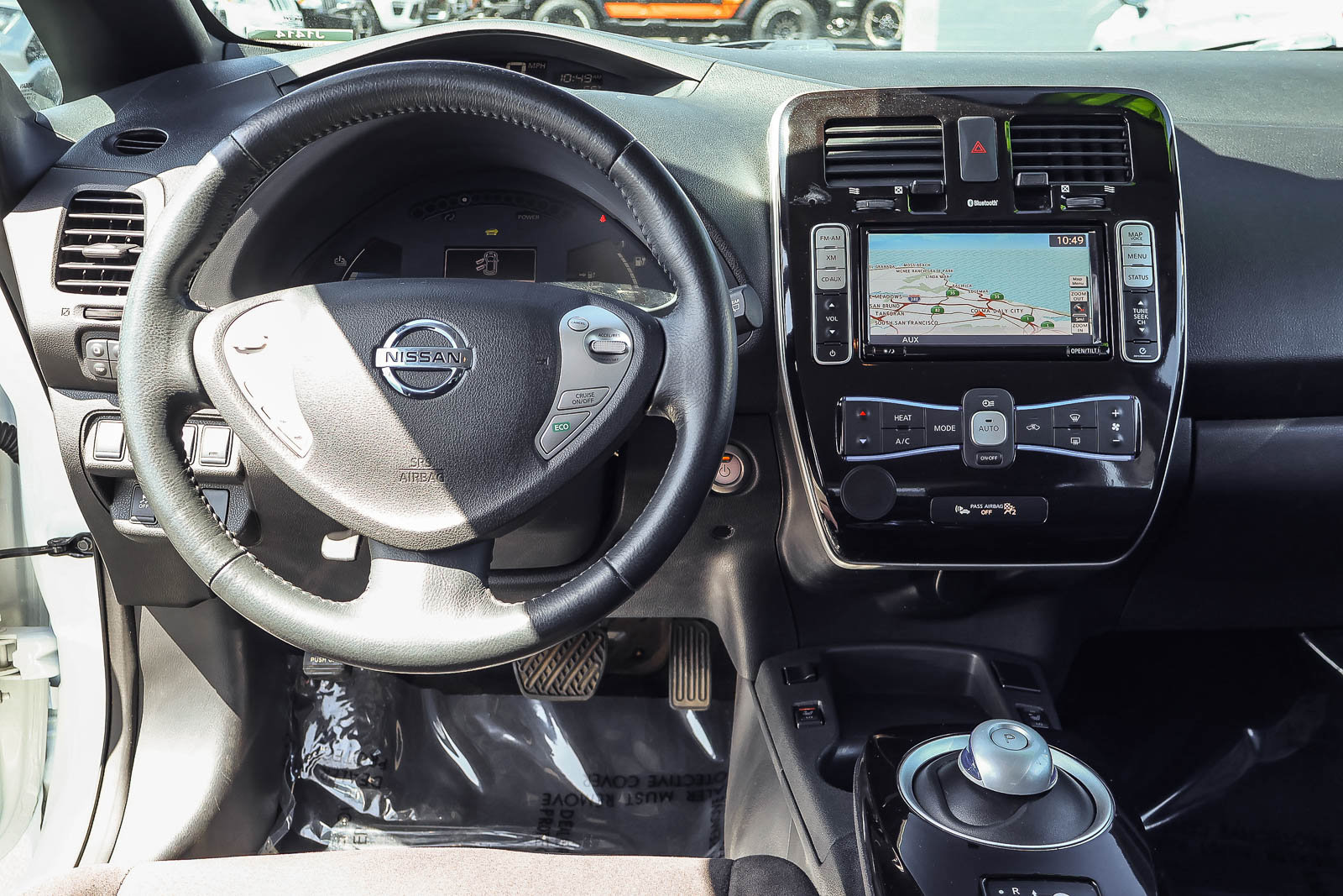 Used 2013 Nissan Leaf SV w/ LED & Quick Charge Pkg FWD image 3