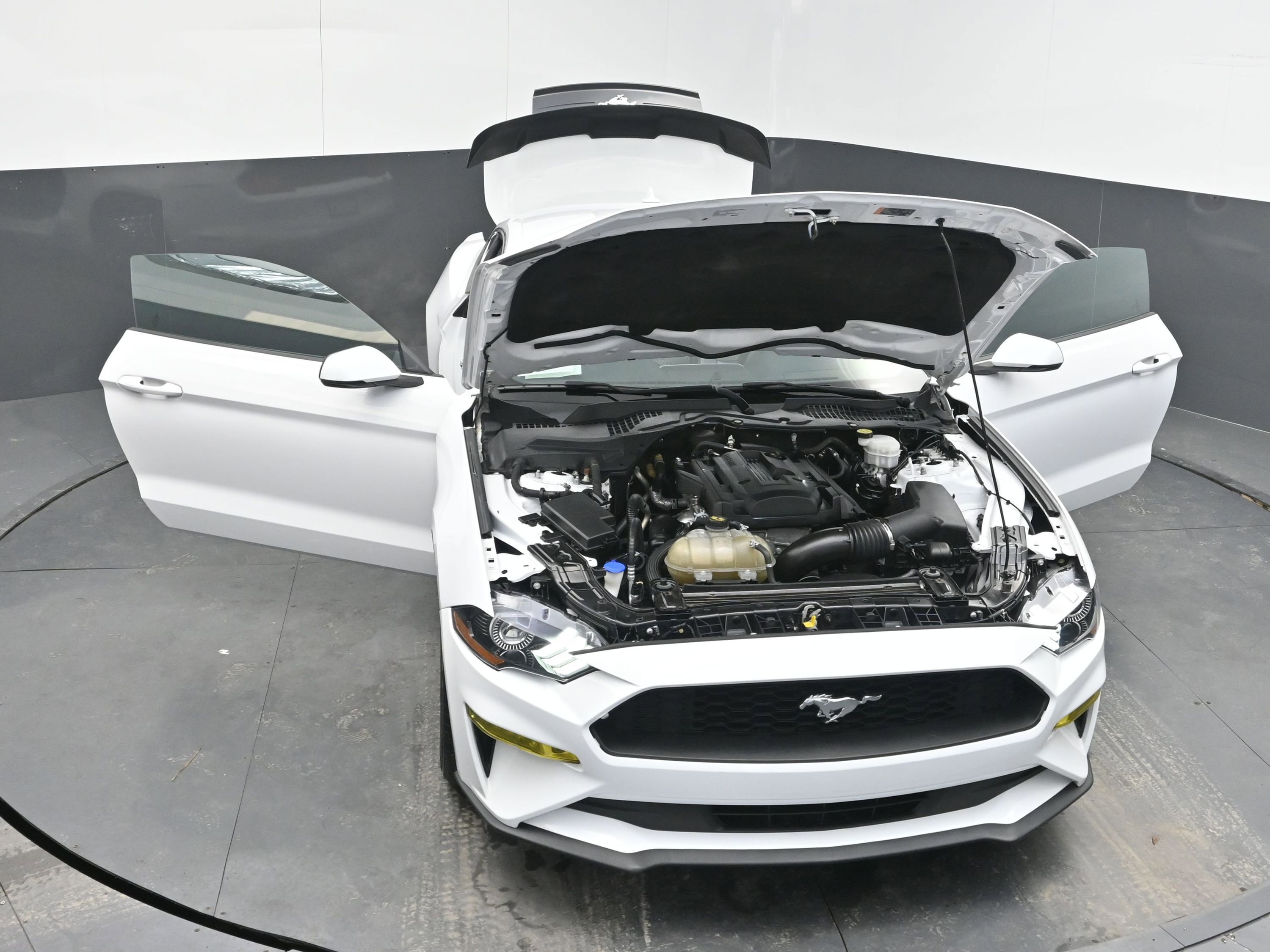 Used 2020 Ford Mustang Premium image 36