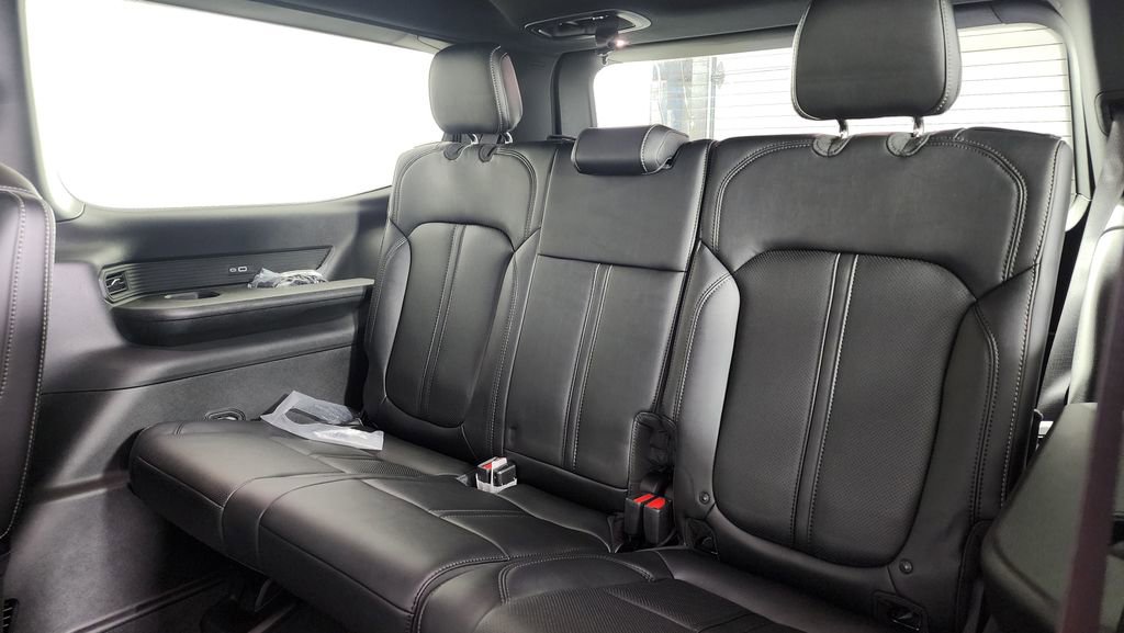 New 2025 Jeep Wagoneer Series II image 30