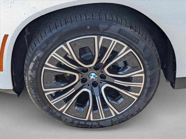 Used 2025 BMW X3 xDrive30i w/ Premium Package AWD/4WD image 9