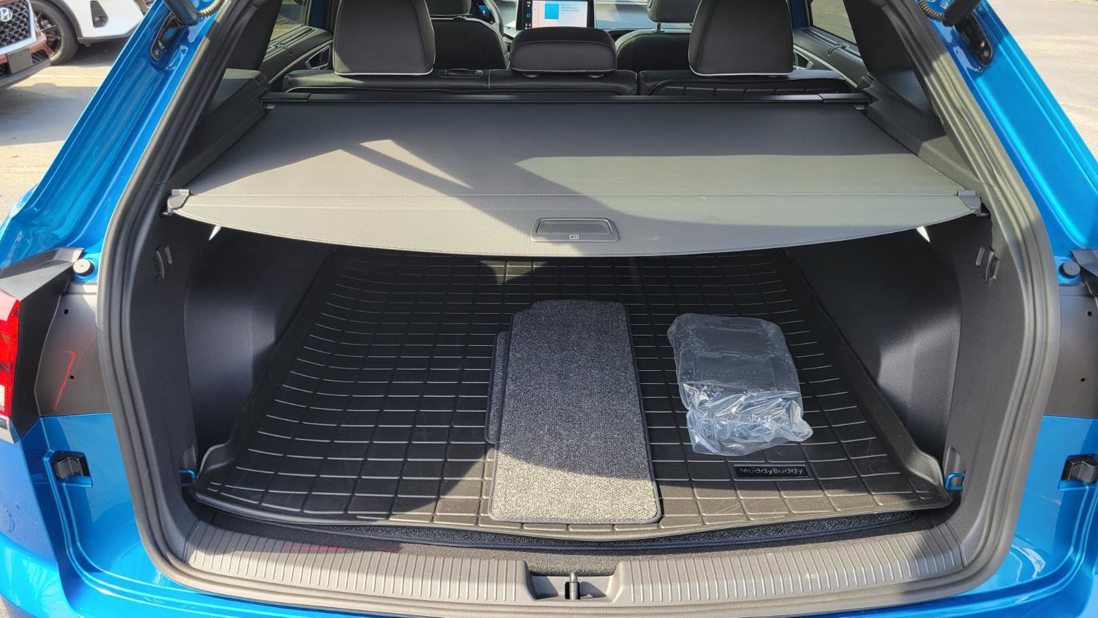 Certified 2025 Volkswagen Atlas Cross Sport SEL Premium R-Line image 49