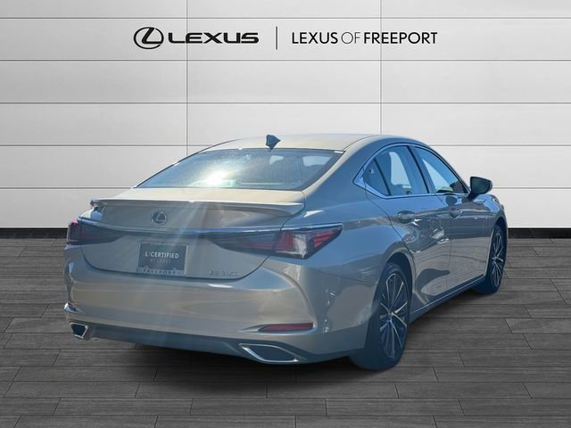 Certified 2025 Lexus ES 350 w/ Premium Package image 4