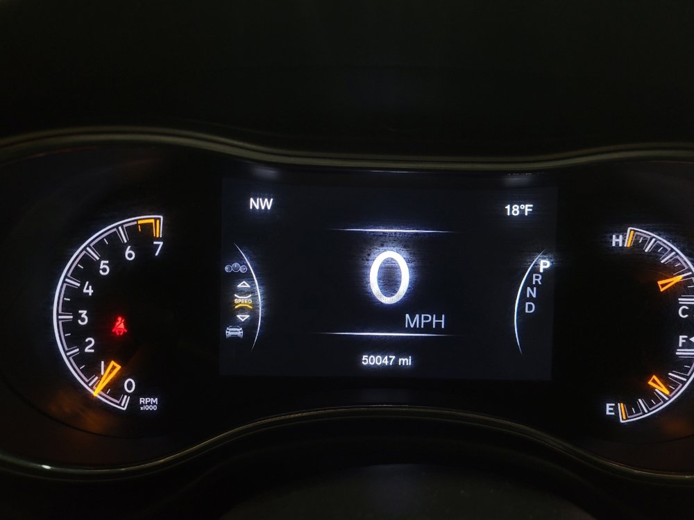 Used 2020 Jeep Grand Cherokee Limited image 23