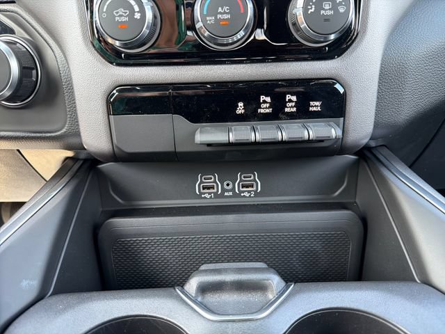 New 2026 RAM 1500 Big Horn w/ Night Edition AWD/4WD image 24