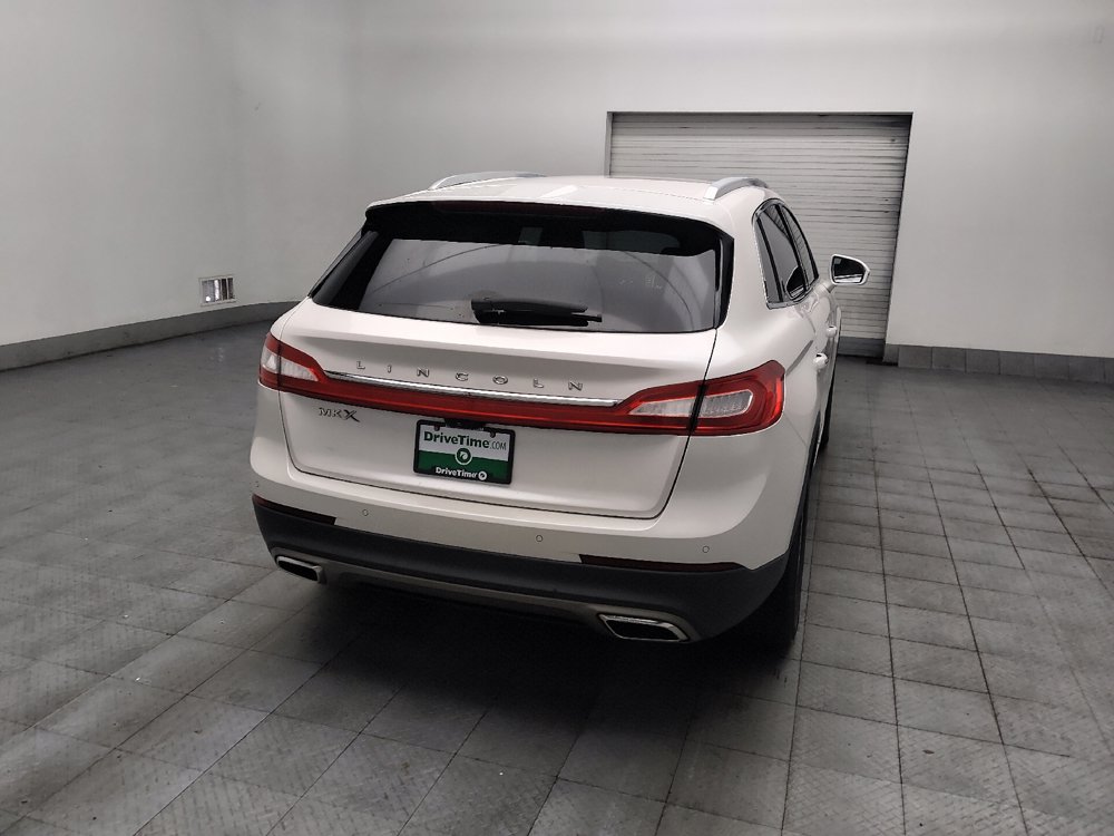 Used 2017 Lincoln MKX Select w/ Select Plus Package FWD image 7
