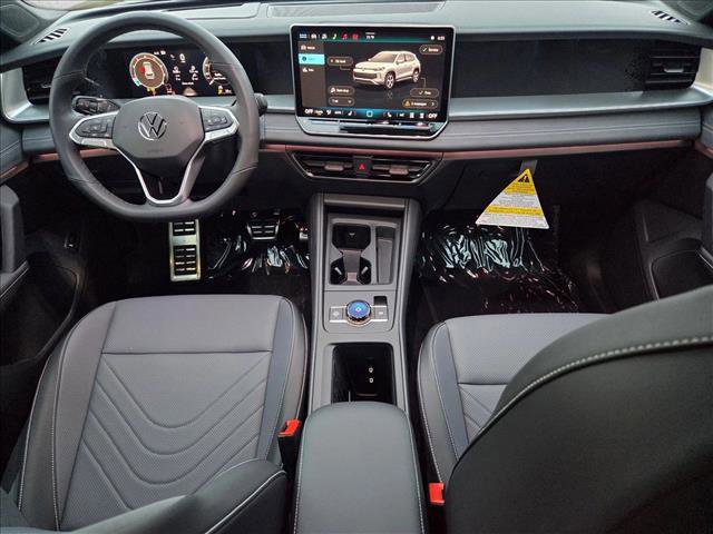 New 2026 Volkswagen Tiguan SE R-Line image 14