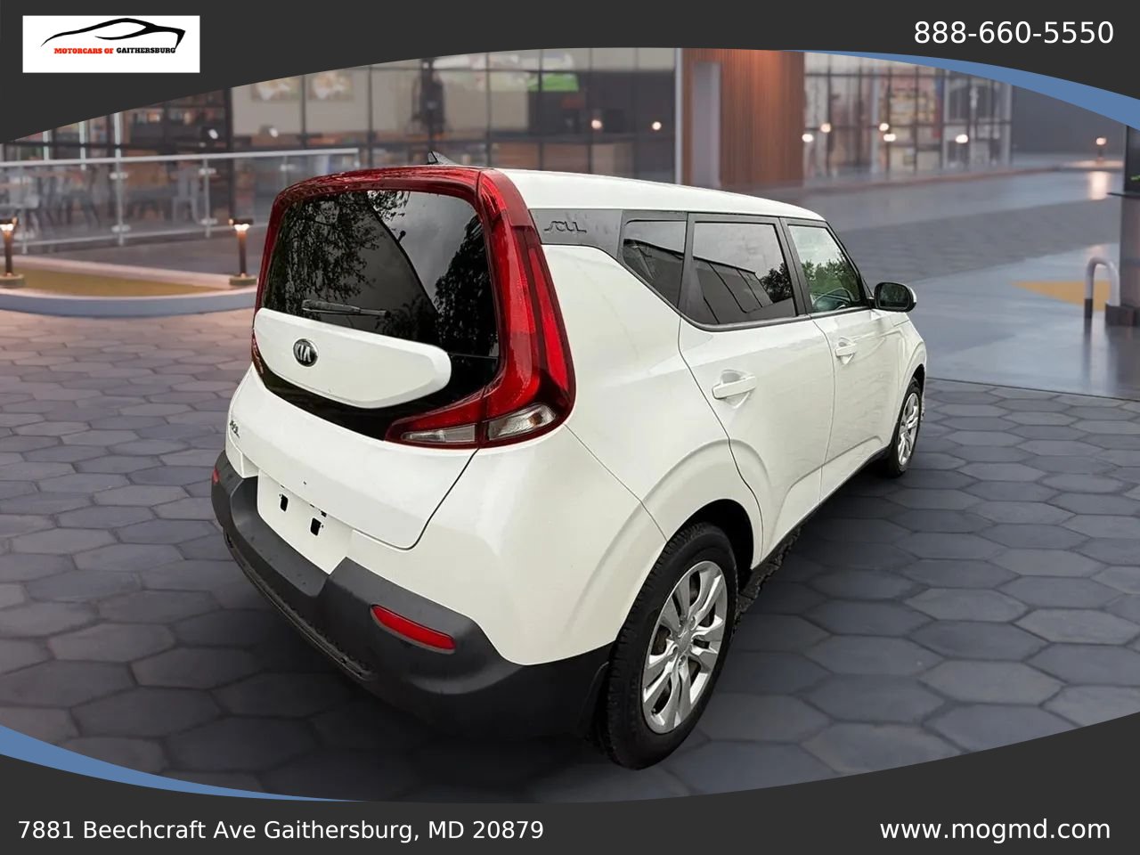 Used 2020 Kia Soul LX FWD image 8