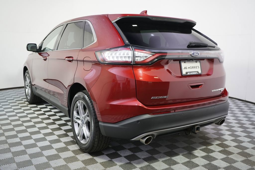 Used 2017 Ford Edge Titanium w/ Technology Package AWD/4WD image 4