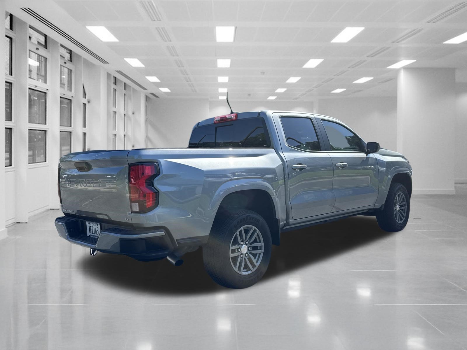Used 2024 Chevrolet Colorado LT w/ LT Convenience Package RWD image 5
