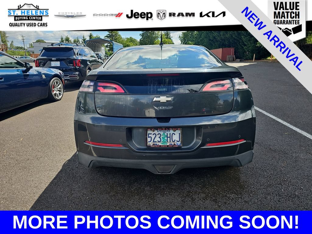 Used 2014 Chevrolet Volt Premium w/ Premium Trim Package FWD image 6