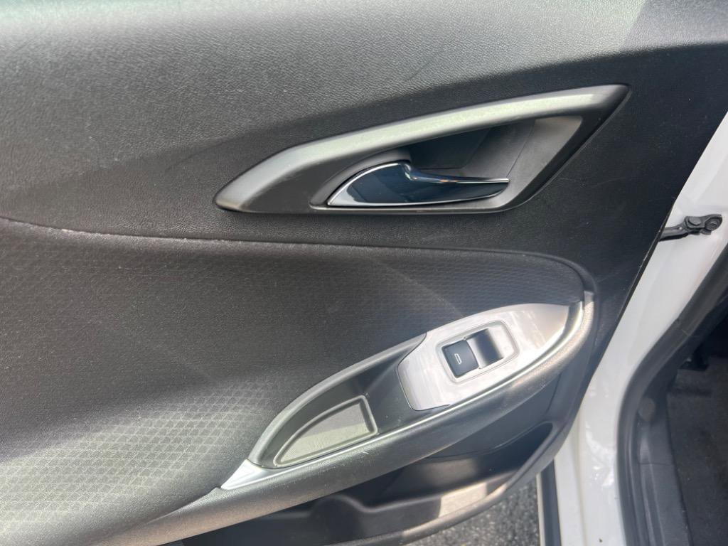 Used 2019 Chevrolet Malibu LT image 11