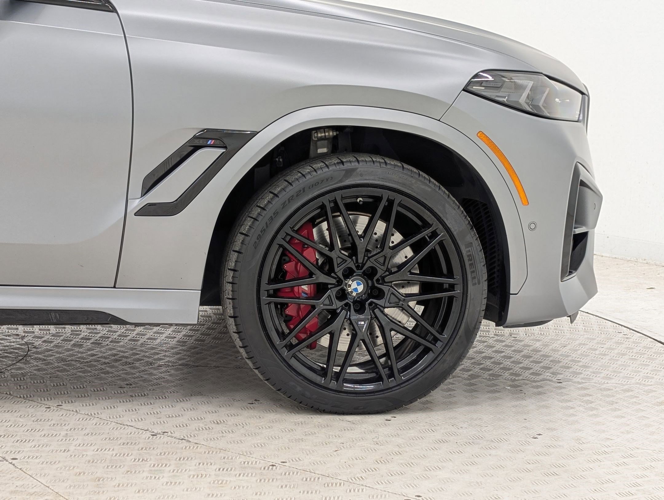 Certified 2024 BMW X6 M Competition w/ Executive Package image 12