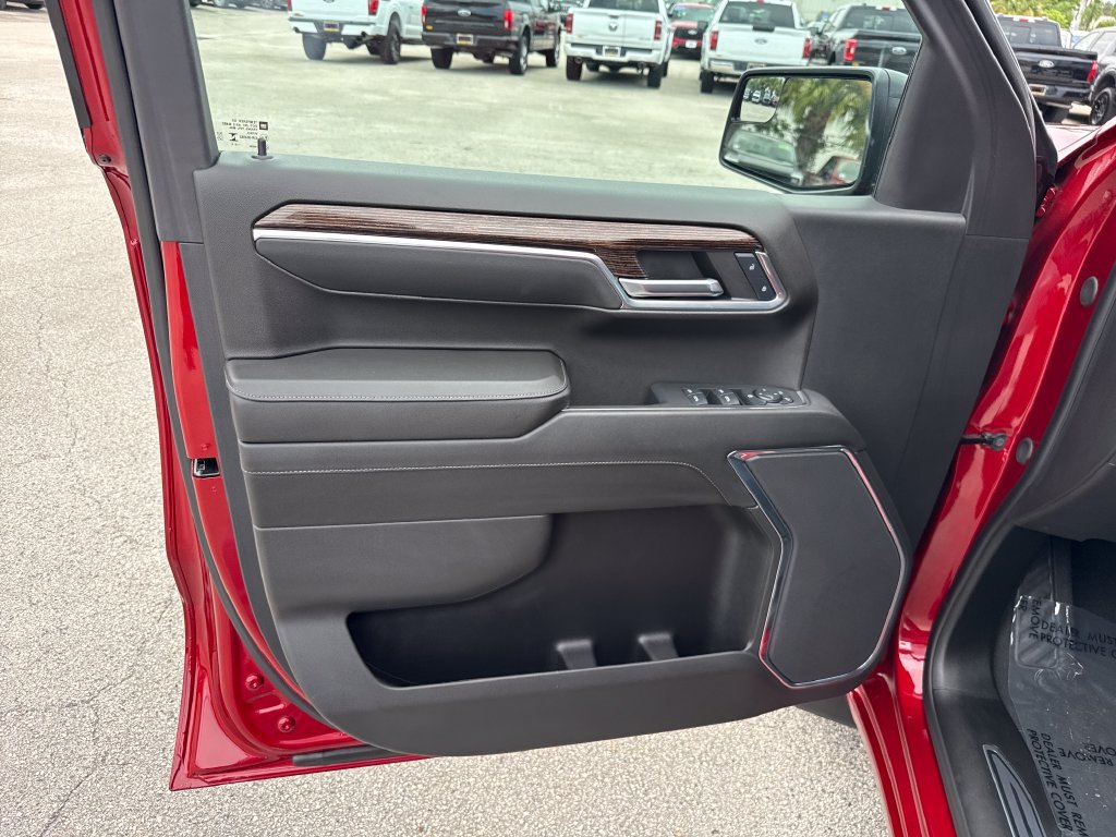 Used 2024 GMC Sierra 1500 Elevation RWD image 13