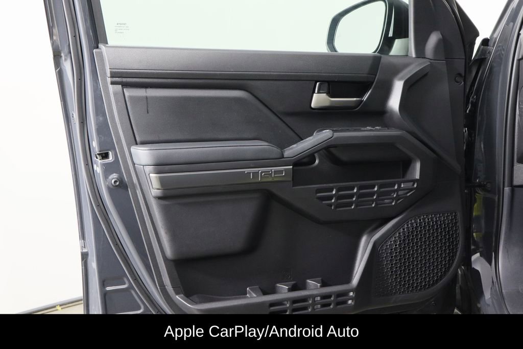 Used 2025 Toyota Tacoma Limited image 19