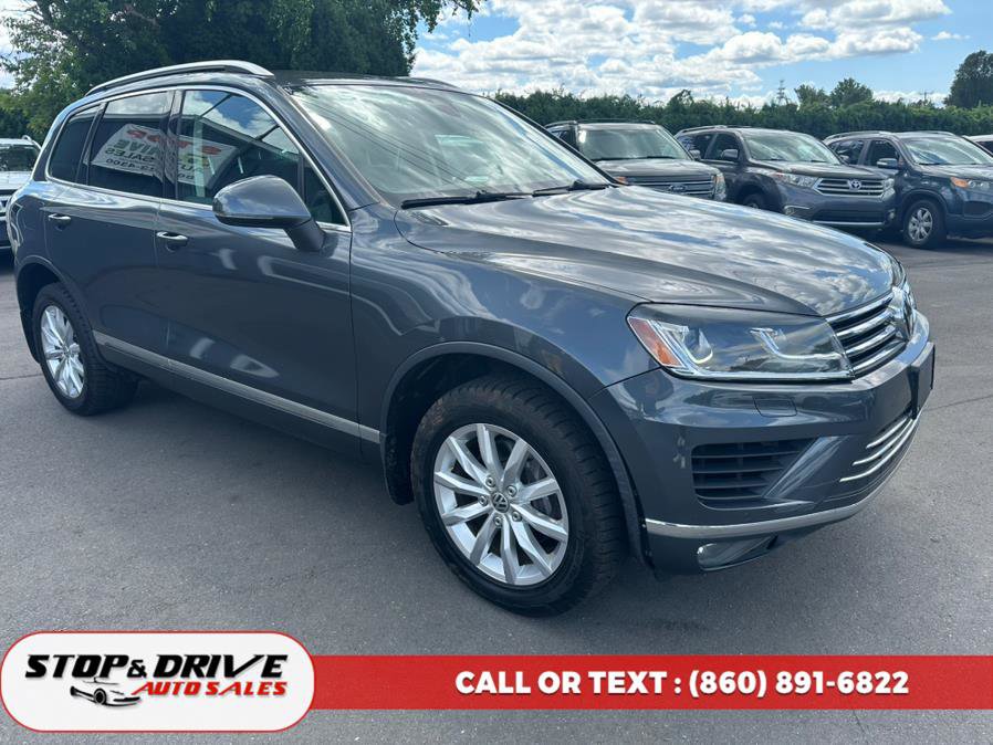 Used 2016 Volkswagen Touareg Sport AWD/4WD image 8