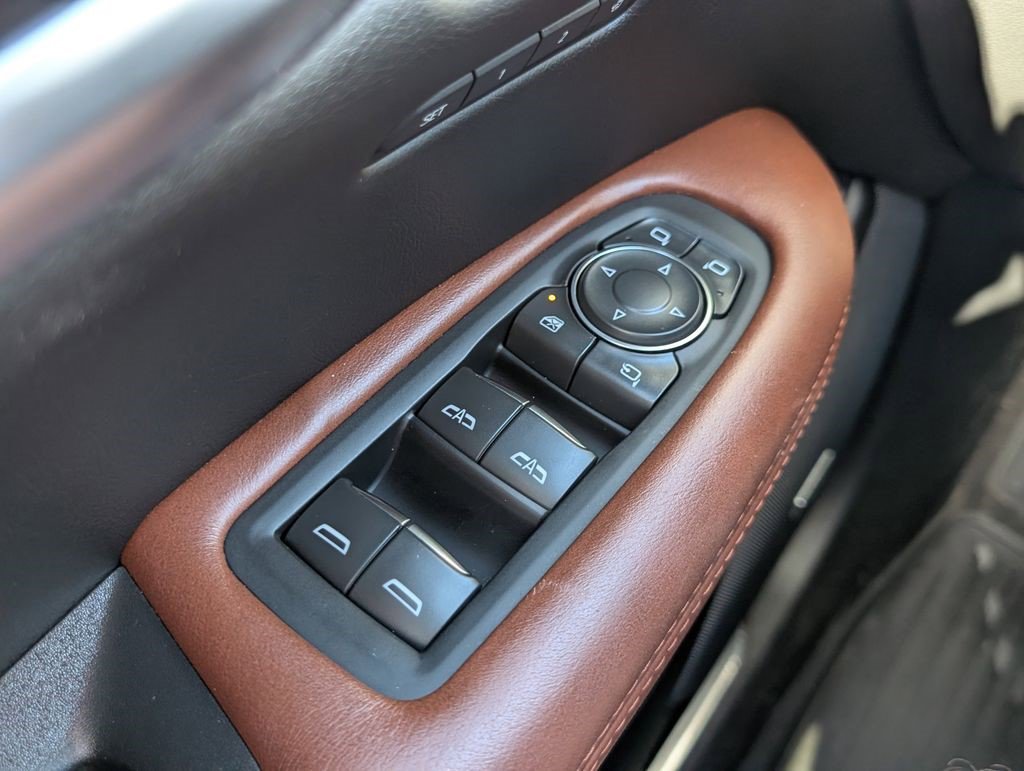 Certified 2023 Cadillac XT5 Premium Luxury image 26