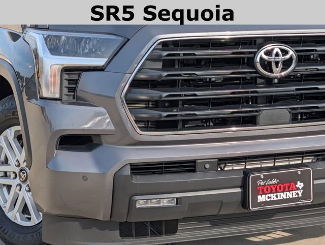 Used 2025 Toyota Sequoia SR5 AWD/4WD image 3