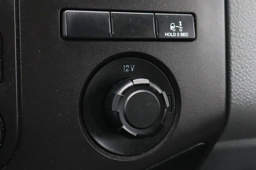 Used 2016 Ford F650 2WD Crew Cab Super Duty image 35
